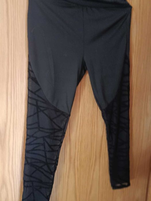 leggings senhora, muito originais, e em bom estado( cada  4€)