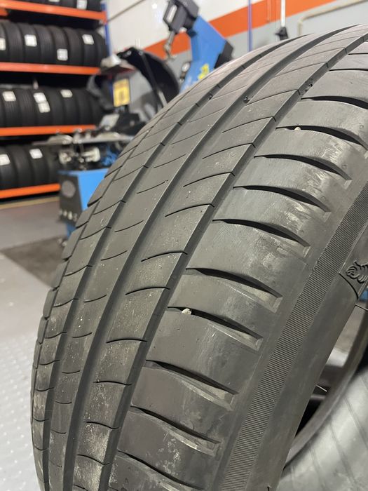 Pneus 225-50-R18