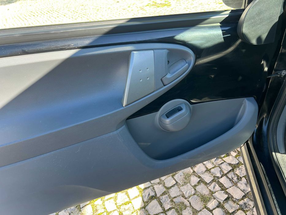 Peugeot 107 1.0 Urban 2008 / 113 mil kms