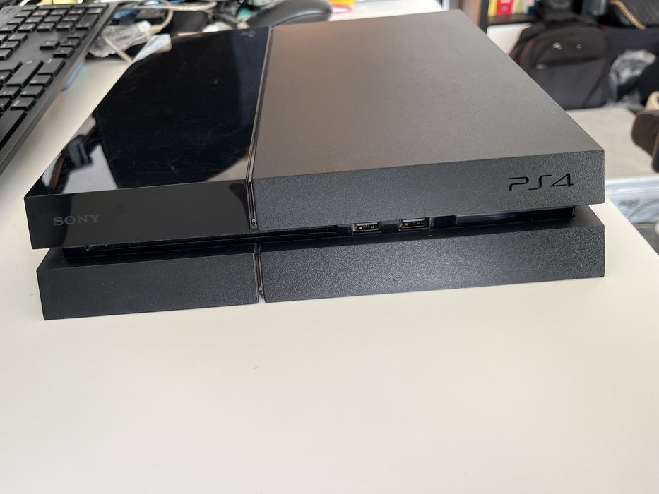 PS4 excelente estado