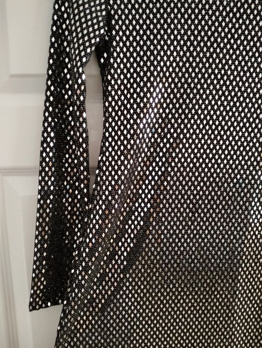 Nowa cekinowa  sukienka