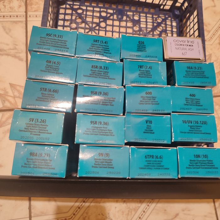 Sprzedam farby Geneza Le Cher professional