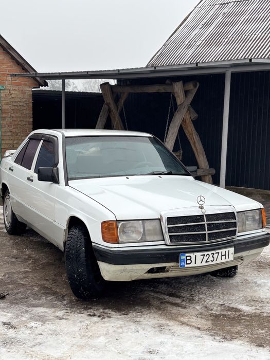 Мерседес w190  2.2d