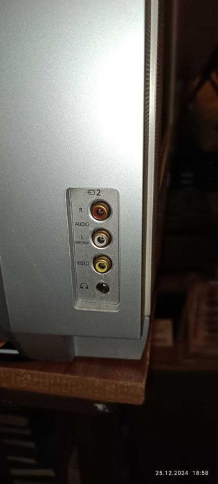 Телевизор б/у Samsung CS-21M6MQQ [CS21M6MQ5S/NWT]