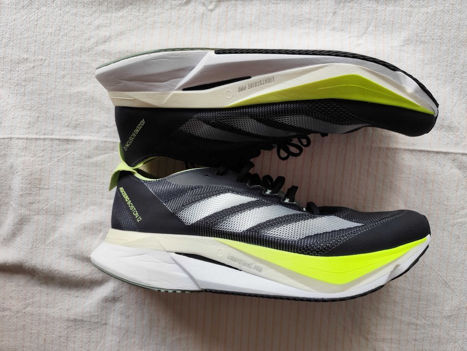 Sapatilhas Adizero Boston 12