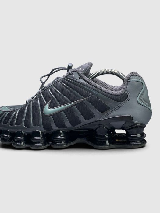 Buty Sportowe Nike Shox TL Szary Czarny Rozmiar 42