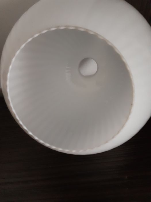 Wiekszy klosz do lampy domowej