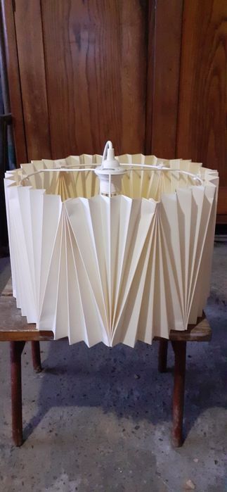 Lampa biala ikea