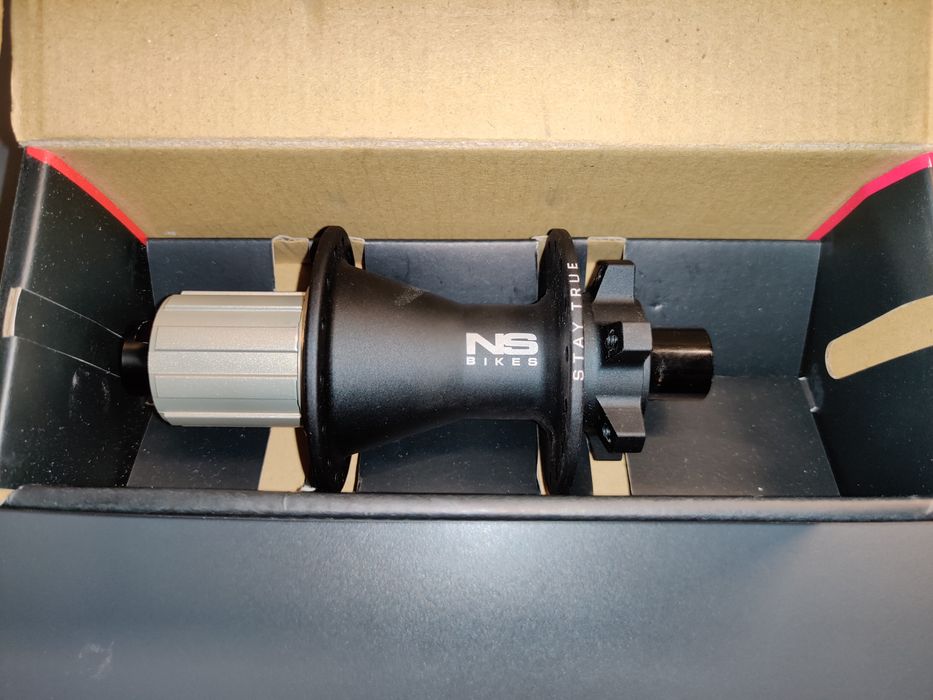 Piasta NS Bikes 142 x 12 Black