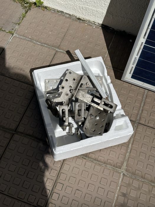 Paineis solar fotovoltaicos 265w + microinversores +ferragens