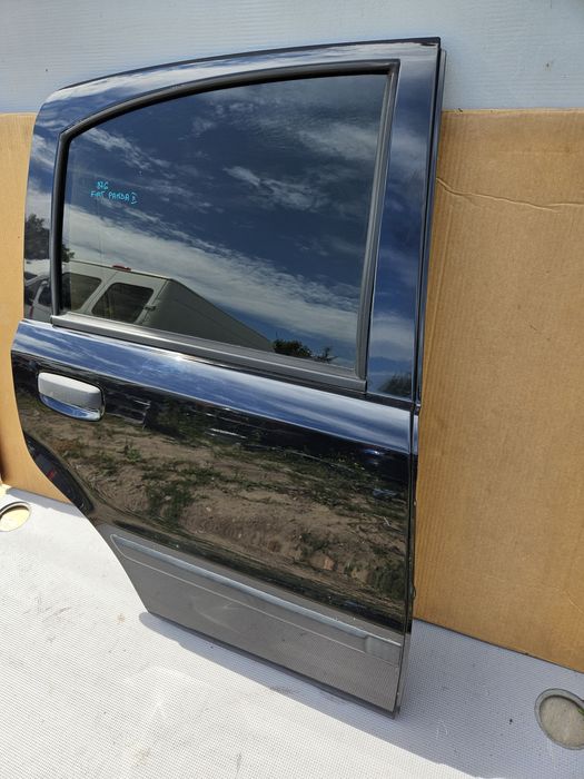 Fiat Panda 2 II lift lak. 876 drzwi prawe tył tylne