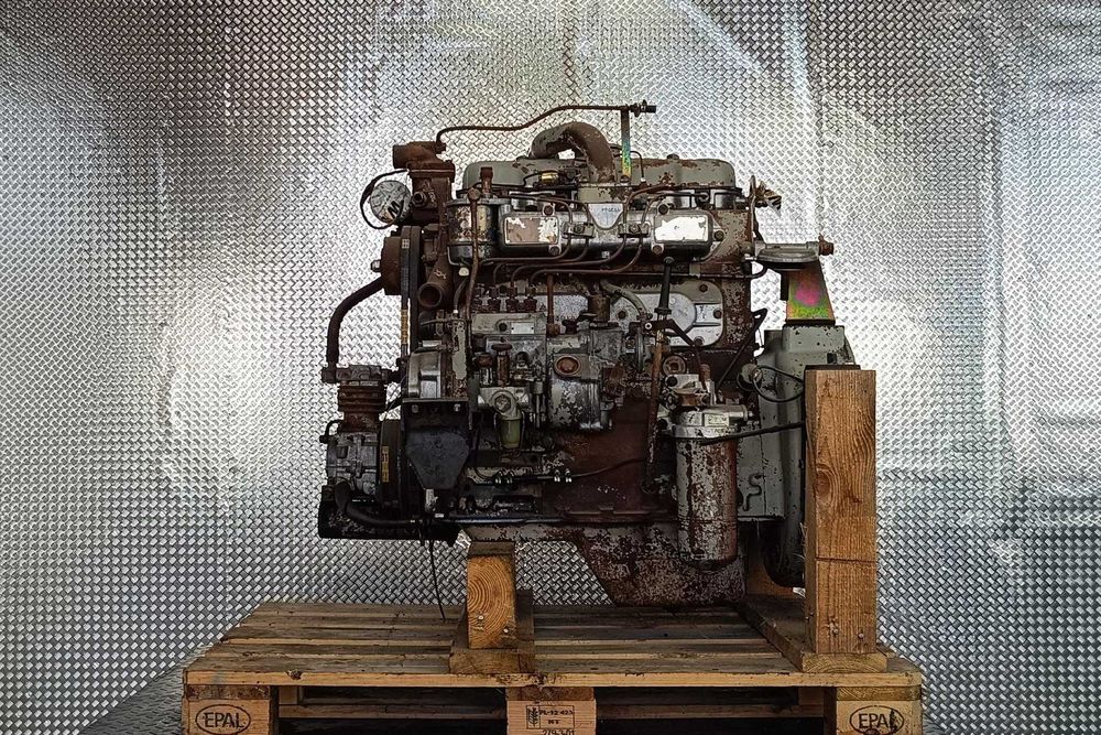 Silnik spalinowy - Andoria Leyland SW266 / 4CT107 Star 742 Autosan H6