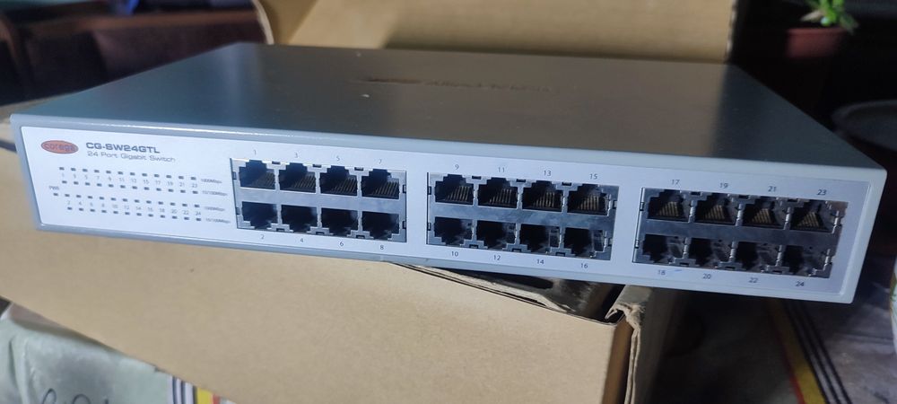 Комутатор гигабитный, 24 порта CG-SW24GTL