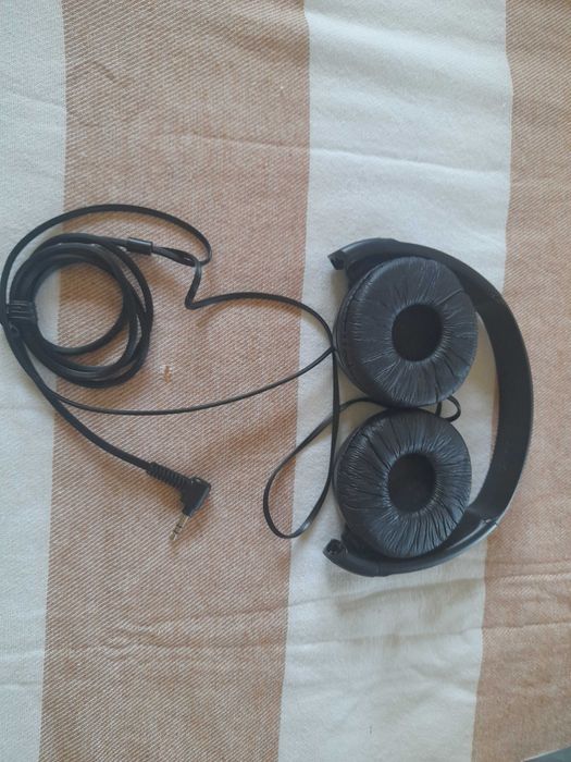 Słuchawki przewodowe SONY MDR-ZX110 Nauszne Czarne