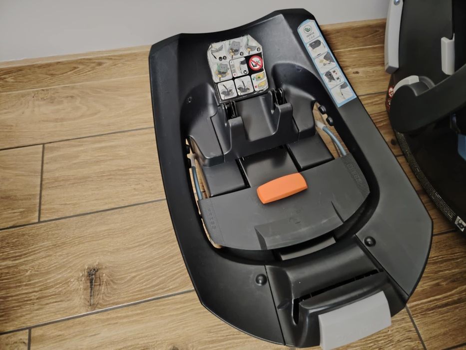Fotelik cybex aton 5 z bazą