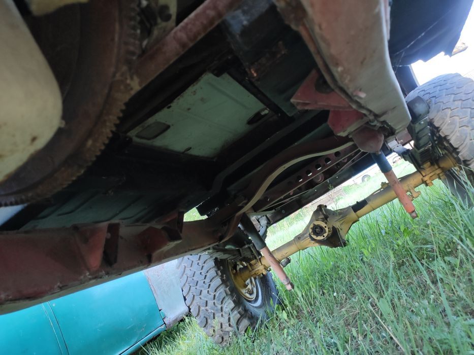 Газ 69-А,на базі 469 уаз, ліфт під 35колеса,зараз стоять на 33*12,5