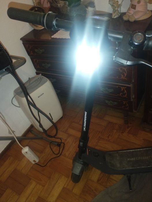 Trotinete Niu com 1ano
