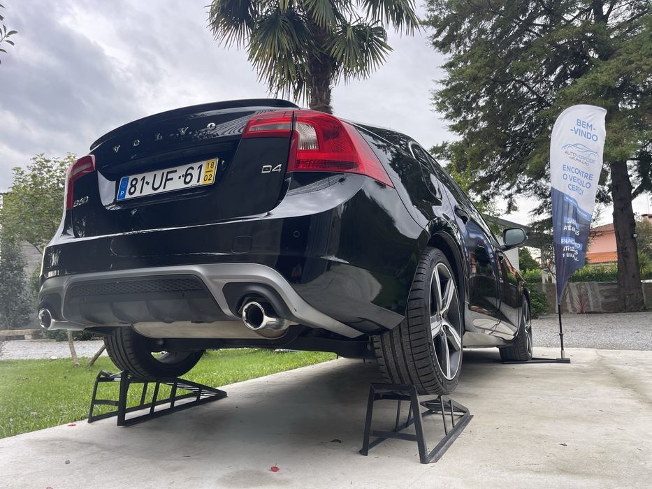 Volvo S60 R design D 4 2.0 190 cavalos com garantia ate 36 meses