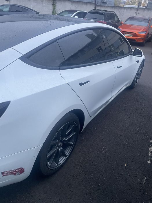 Tesla Model 3 White
