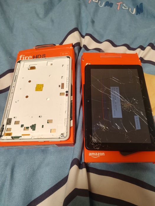 Amazon Fire HD 8 10th (2020)  под восстановление или на запчасти