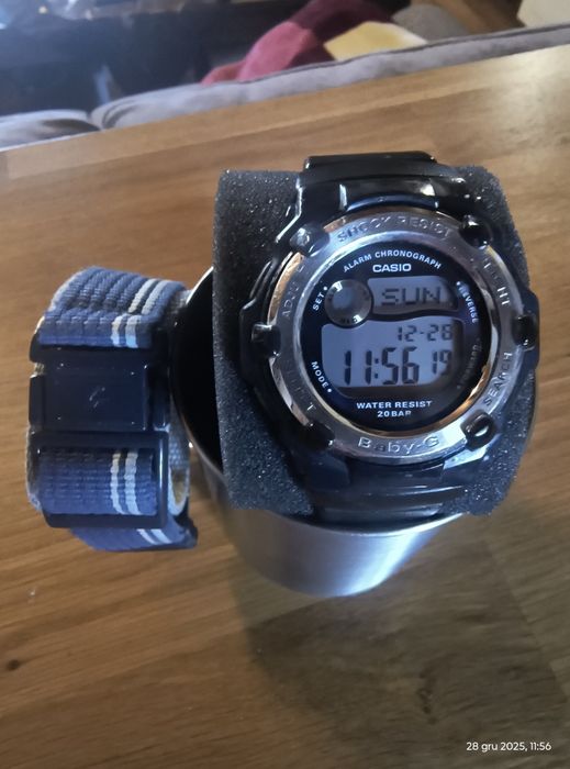 Casio BG-3003V-1E Baby -G. Stan idealny