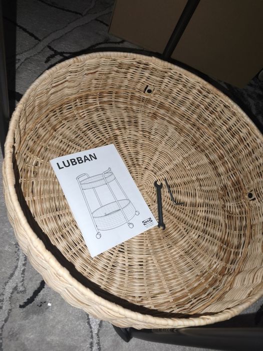 IKEA LUBBAN Stolik na kółkach rattan antracyt