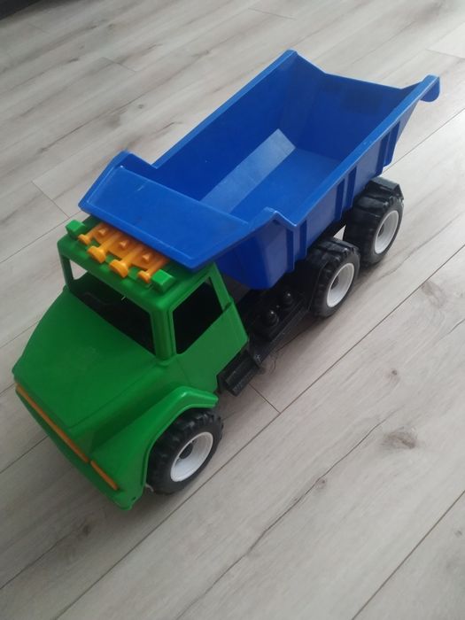 Продам дитячу машину