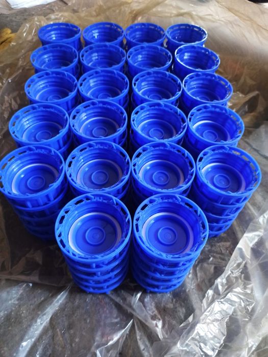 10x nakrętka na kanister fi 54 z plombą i uszczelką