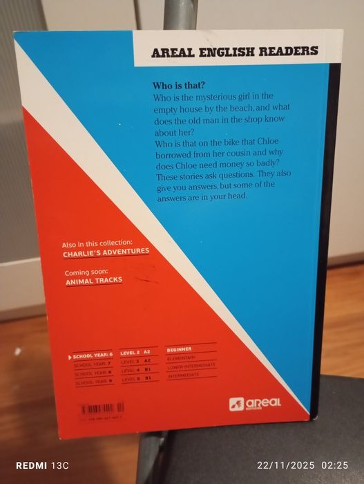 Livro "Who is that?"