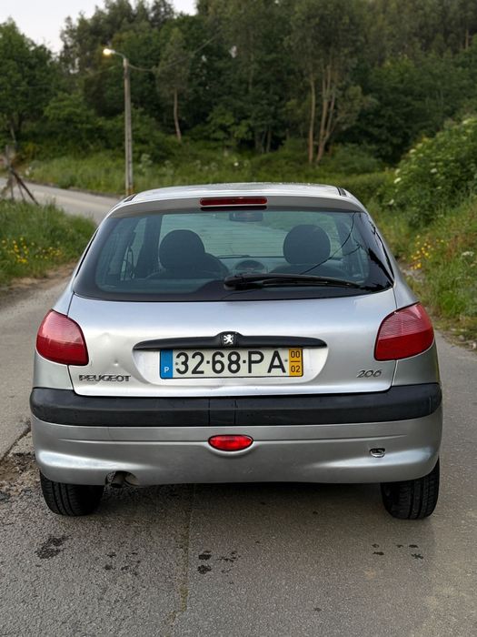 Peugeot 206  1.100 gasolina