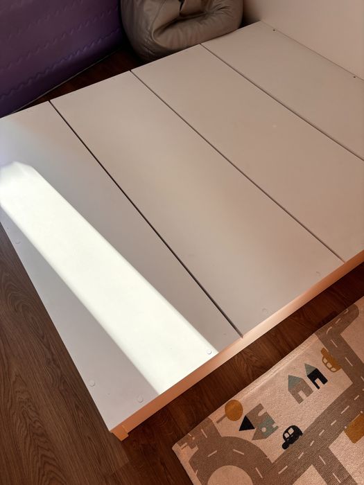 Cama feita à medida 140x200