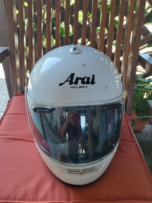 Capacetes Arai em bom estado
