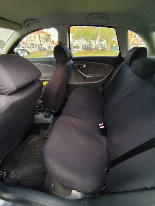 SEAT Ibiza 1.4 (2006) – 155.000 km – Mecânica Impecável