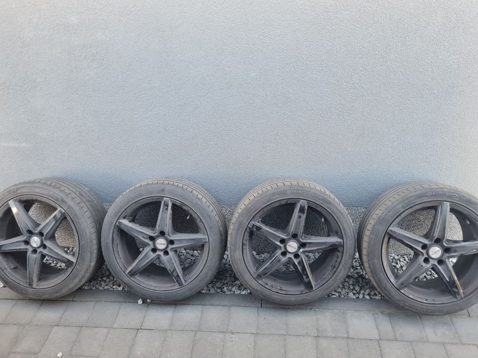 Sprzedam felgi z oponami 17 5x108 z volvo v40