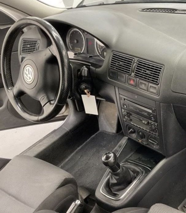 VW Golf IV Variant  1.4 16V Confortline  Apenas 112Milkm Nacional