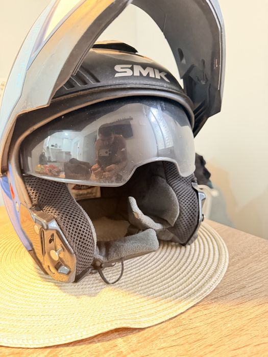 Capacete smk gullwing