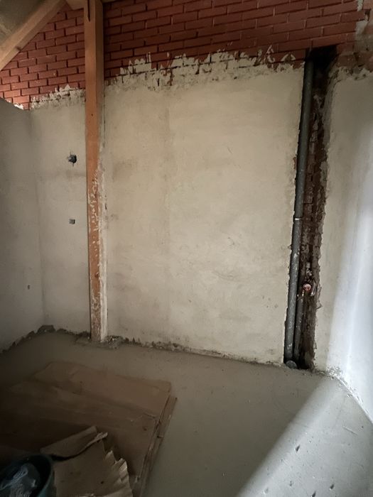 Видова 1-кімнатна кв.Надаєм бригаду для ремонту.є відеоогляд