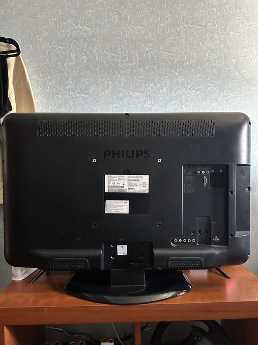 Vendo tv lcd phillips 32”