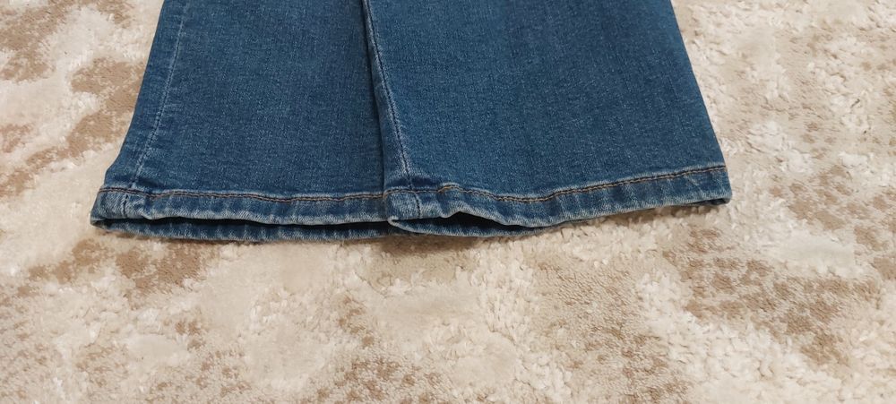 Джинси на підлітка Reserved