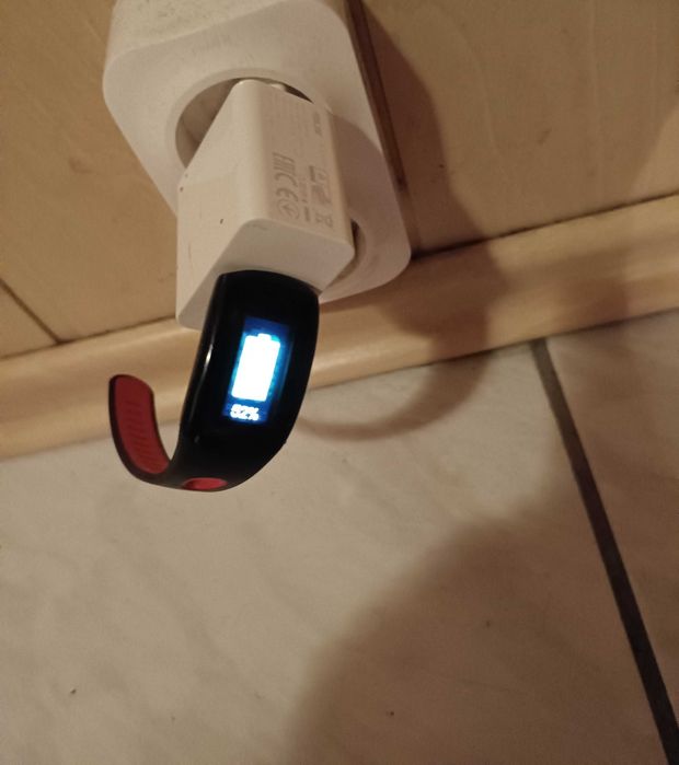 Go-tcha Evolve Pokemon Go - Bransoletka łapiąca automatycznie pokemony