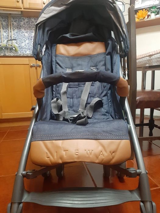 Carrinho de bebé chicco