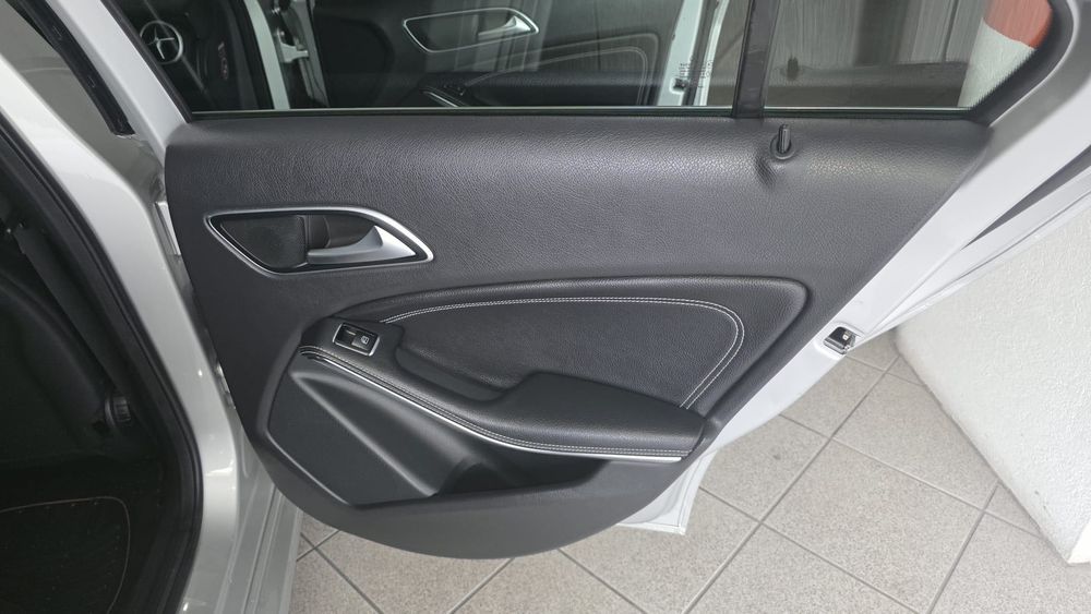 Vendo Mercedes cl A como novo