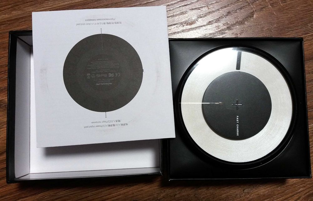 Продам беспроводную зарядку для Nillkin Magic Disk4 (MC017)