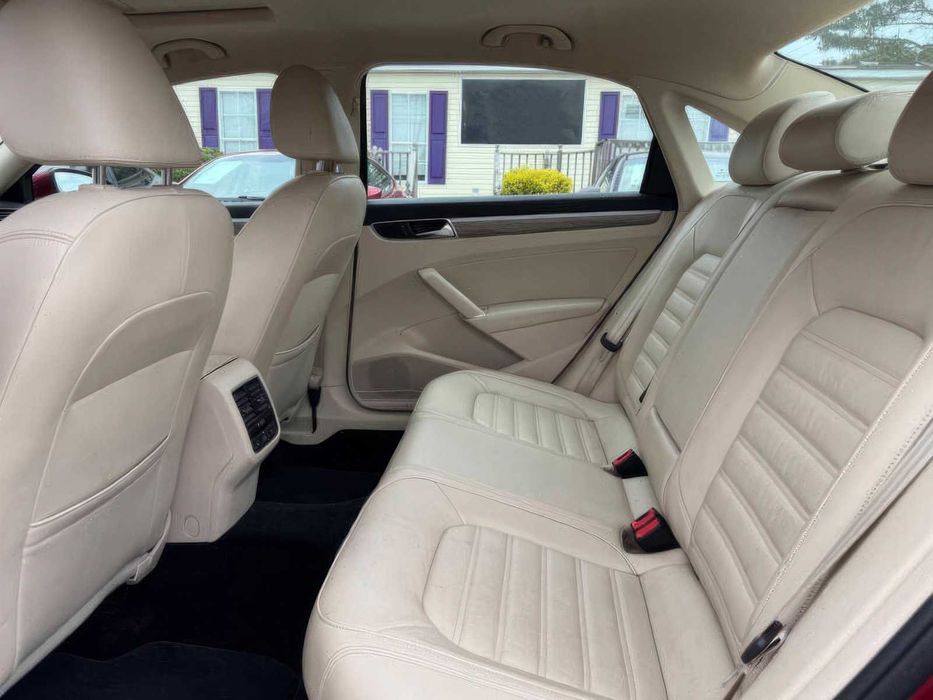 Volkswagen Passat V6 SEL Premium      2016