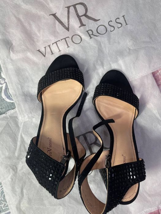 Босоніжки від Vitto Rossi