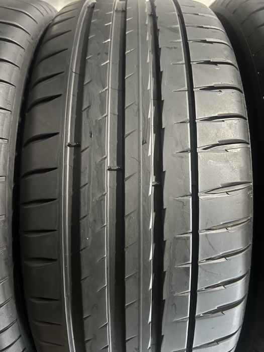 215/55/17 R17 Michelin Pilot Sport 4 4шт