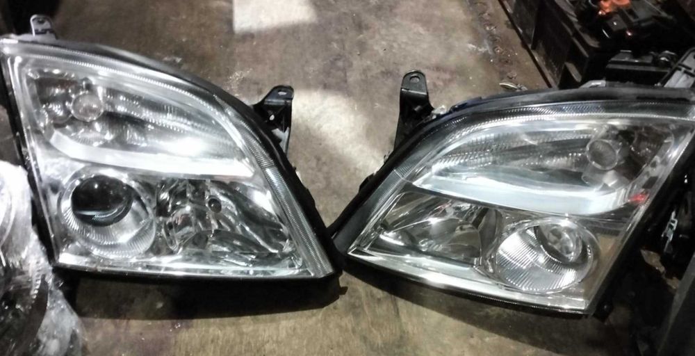 lampy przednie lampa opel vectra c, signum zwykłe/GTS
