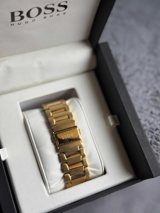 zegarek męski HUGO BOSS GLOBETROTTER ZŁOTY pudełko jak NOWY