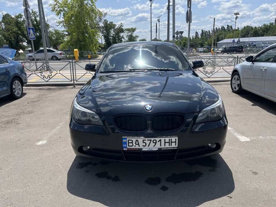 Продам BMW e60.