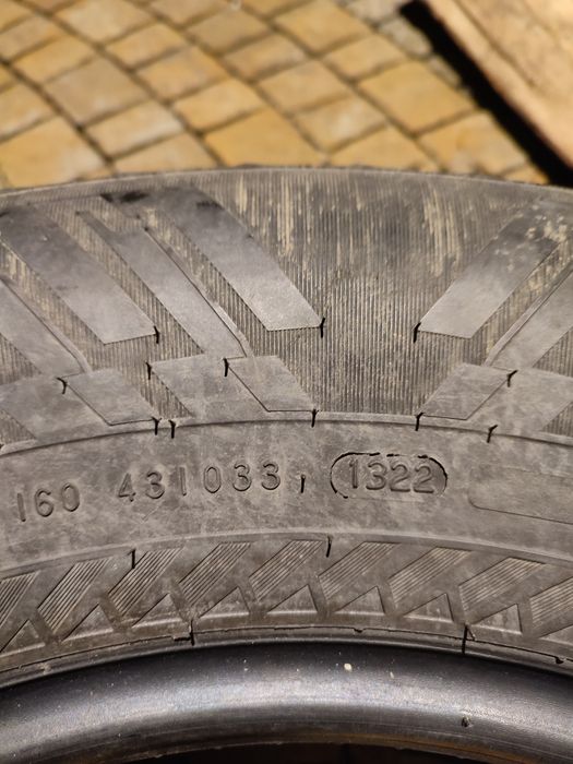 Opony letnie  Nokian 245/70/16